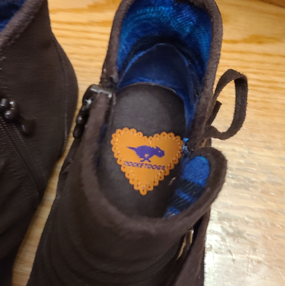 Suede booties - Picture 3 of 4